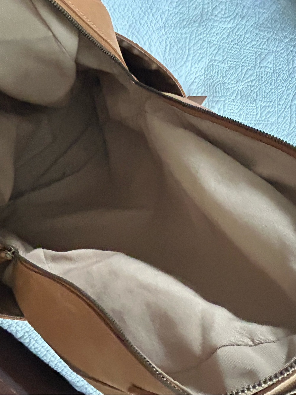 Able Leather backpack - Picture 3 of 4